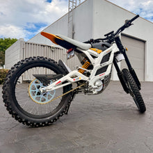 Load image into Gallery viewer, Falcon GT