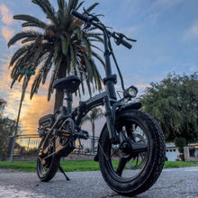 Load image into Gallery viewer, Asgurd Super (Folding)