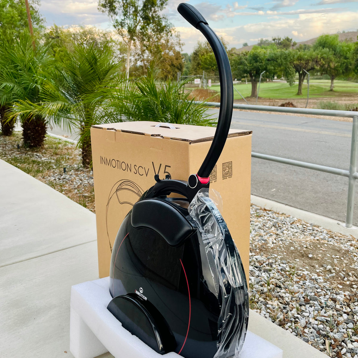Inmotion V5F Electric Unicycle – skyten