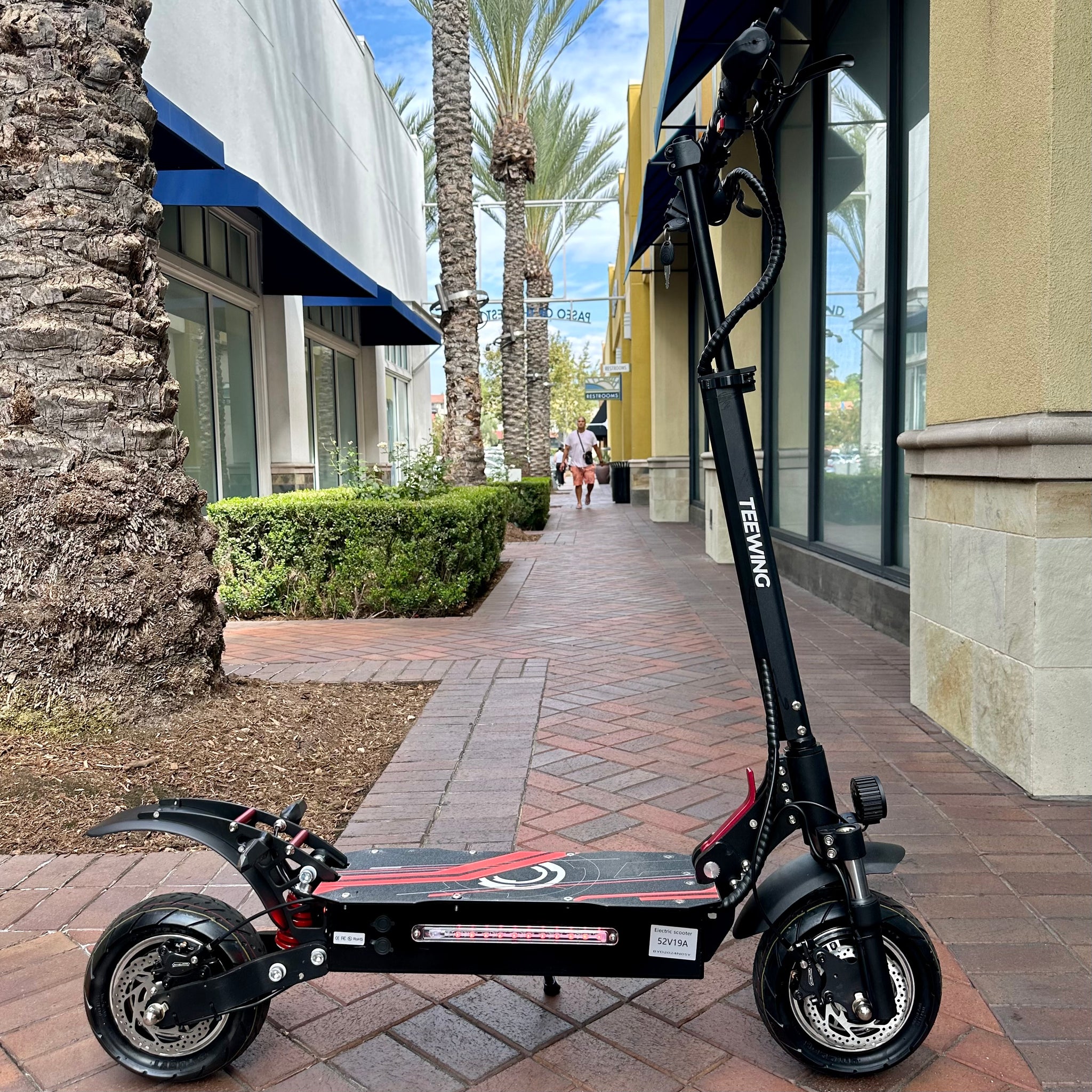 Q7 Pro (Dual Motor) 3200W – skyten