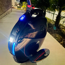 Load image into Gallery viewer, Inmotion V5F Electric Unicycle
