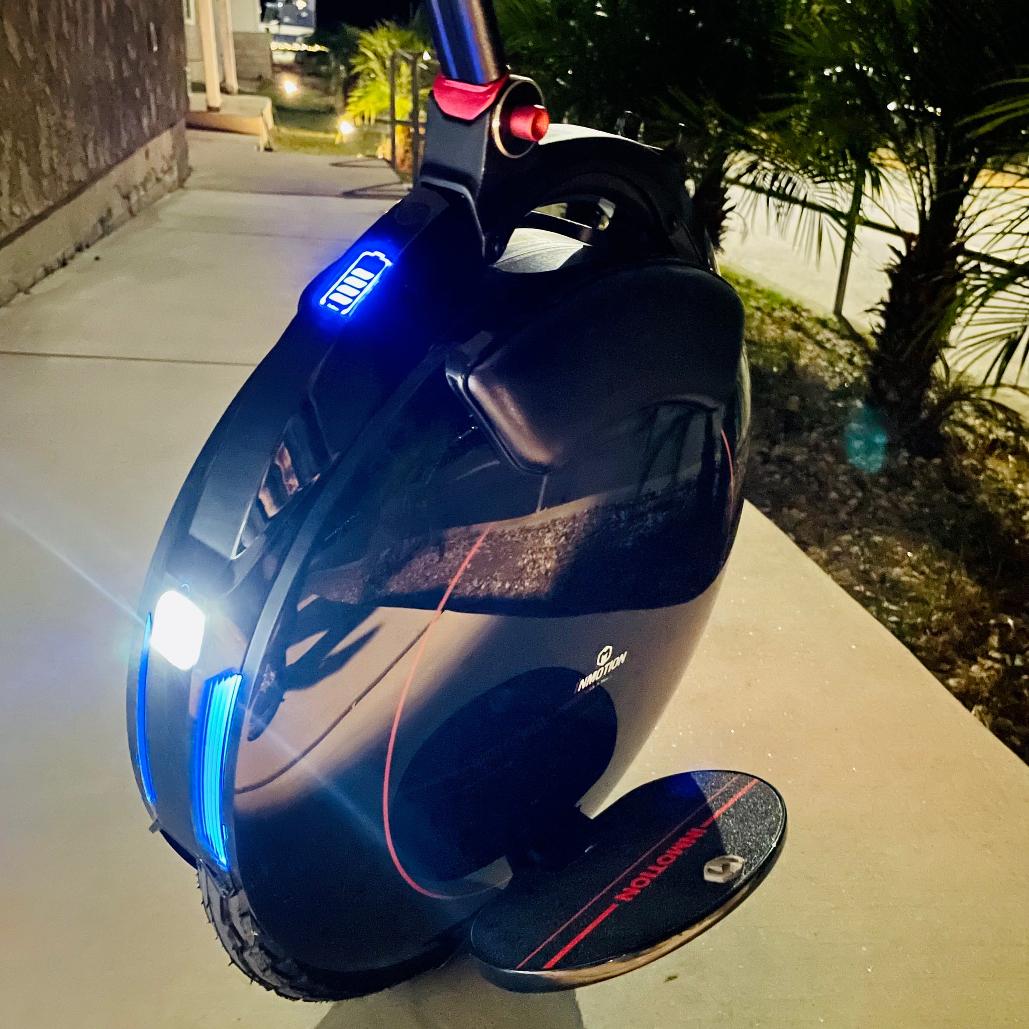 Inmotion V5F Electric Unicycle – skyten